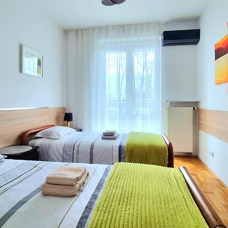 Saska Kepa Apartment Warschau Exterior foto
