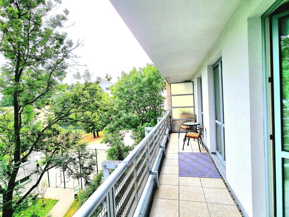 Saska Kepa Apartment Warschau Exterior foto